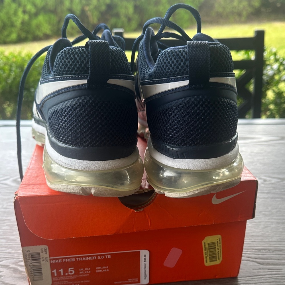 Nike Free Trainer 5.0 TB White and Navy Sneakers - Picture 3 of 5
